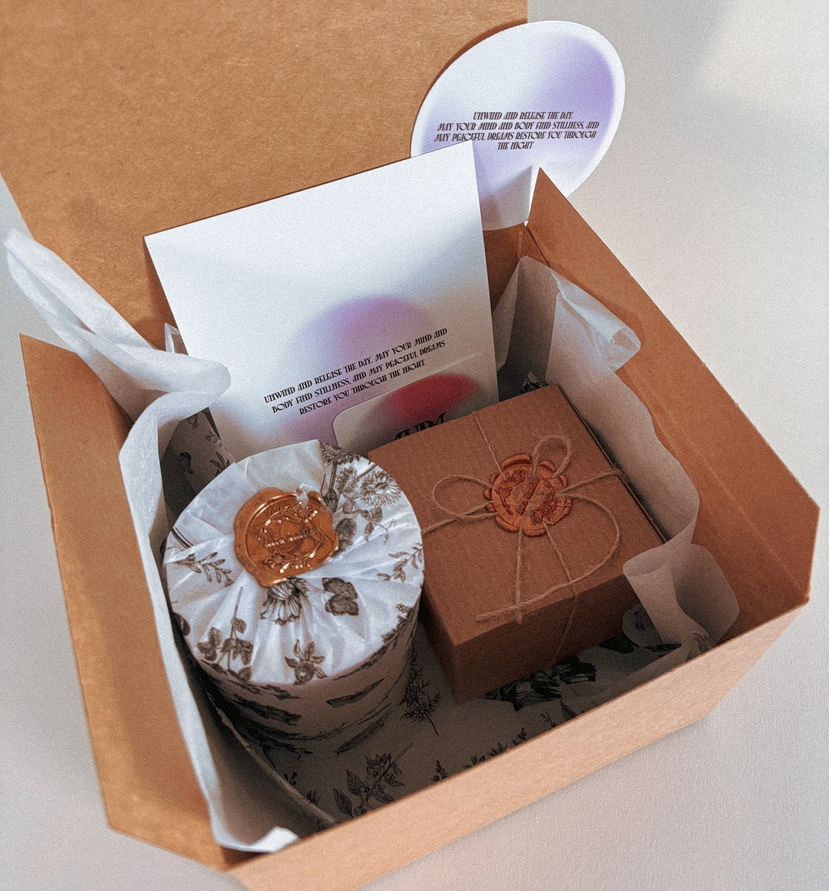 DUO Embrace 6oz & 1.5oz Candles